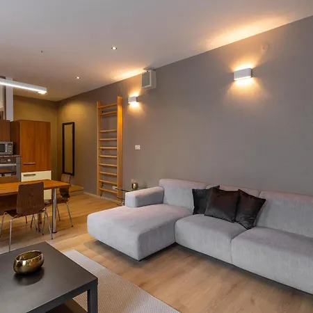 Laurinska Modern In Direct Centrum Of Bratislava, Air-condition